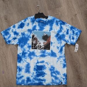 Blue Tie-Dye T-Shirt with Artistic Graphic